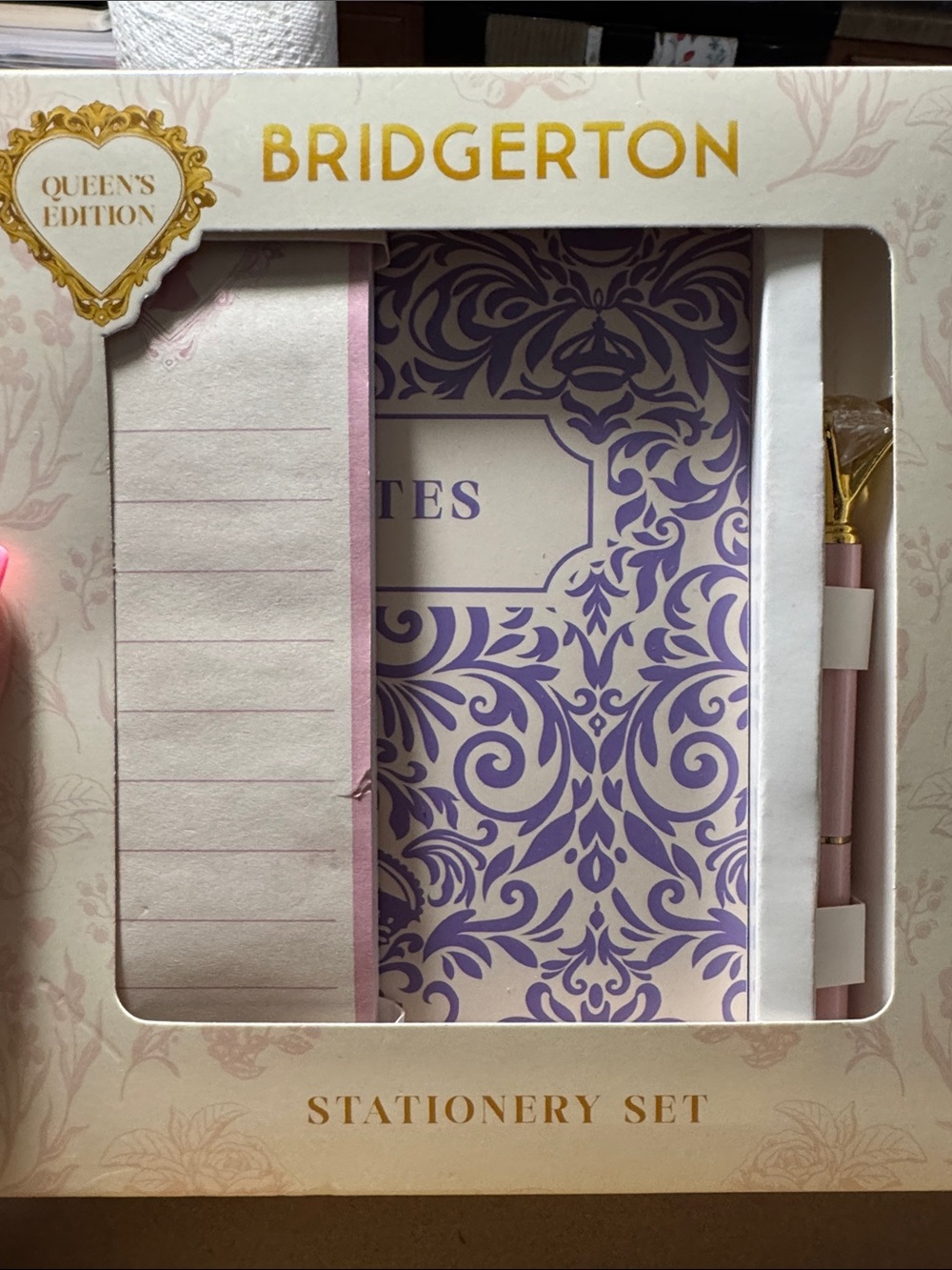 Bridgerton Queen's Edition Pink & Purple Stationery Set